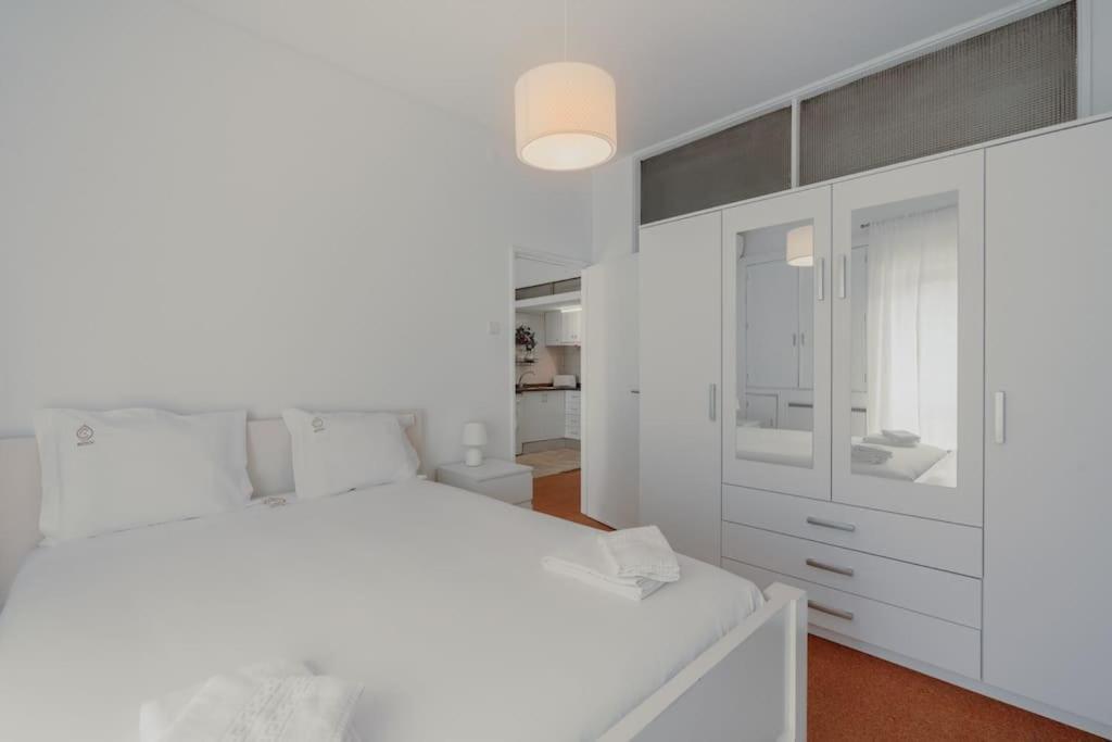 Appartamento Trindade Apart City Center Oporto Esterno foto