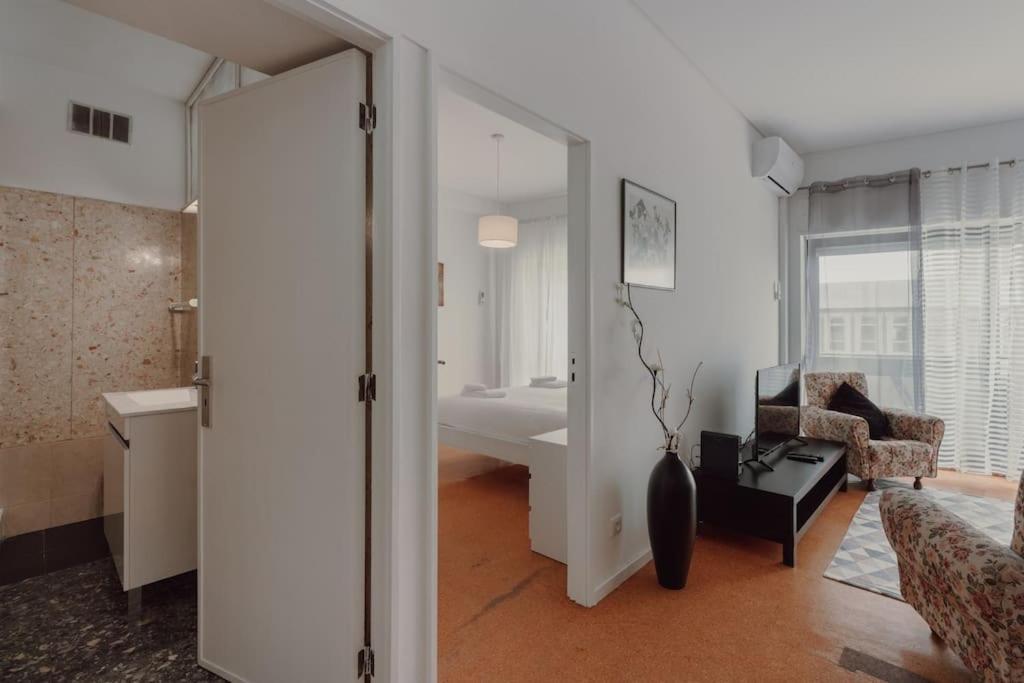 Appartamento Trindade Apart City Center Oporto Esterno foto